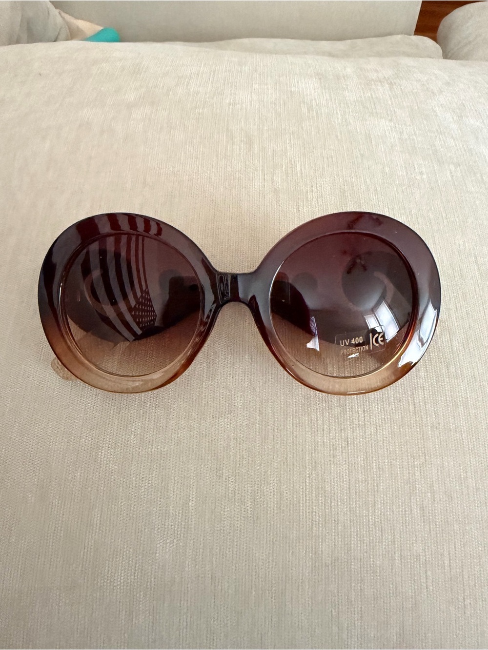 Oversized Brown Gradient Women's Sunglasses with Swirl Design